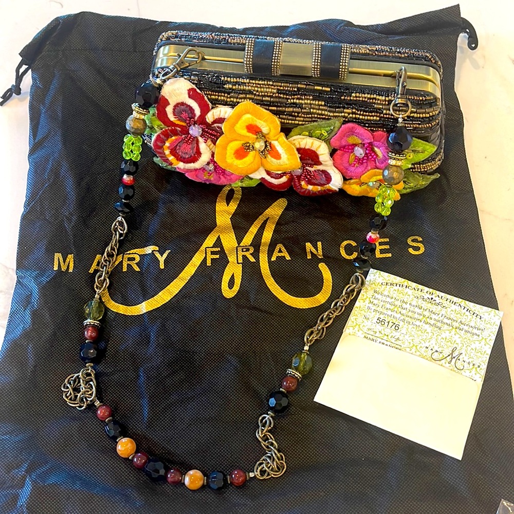 Mary Frances floral beaded handbag - Picture 2 of 7